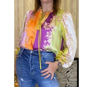 Current Air Anthropologie Floral Boho Silky Blouse Smocked Neck Size XS 2396